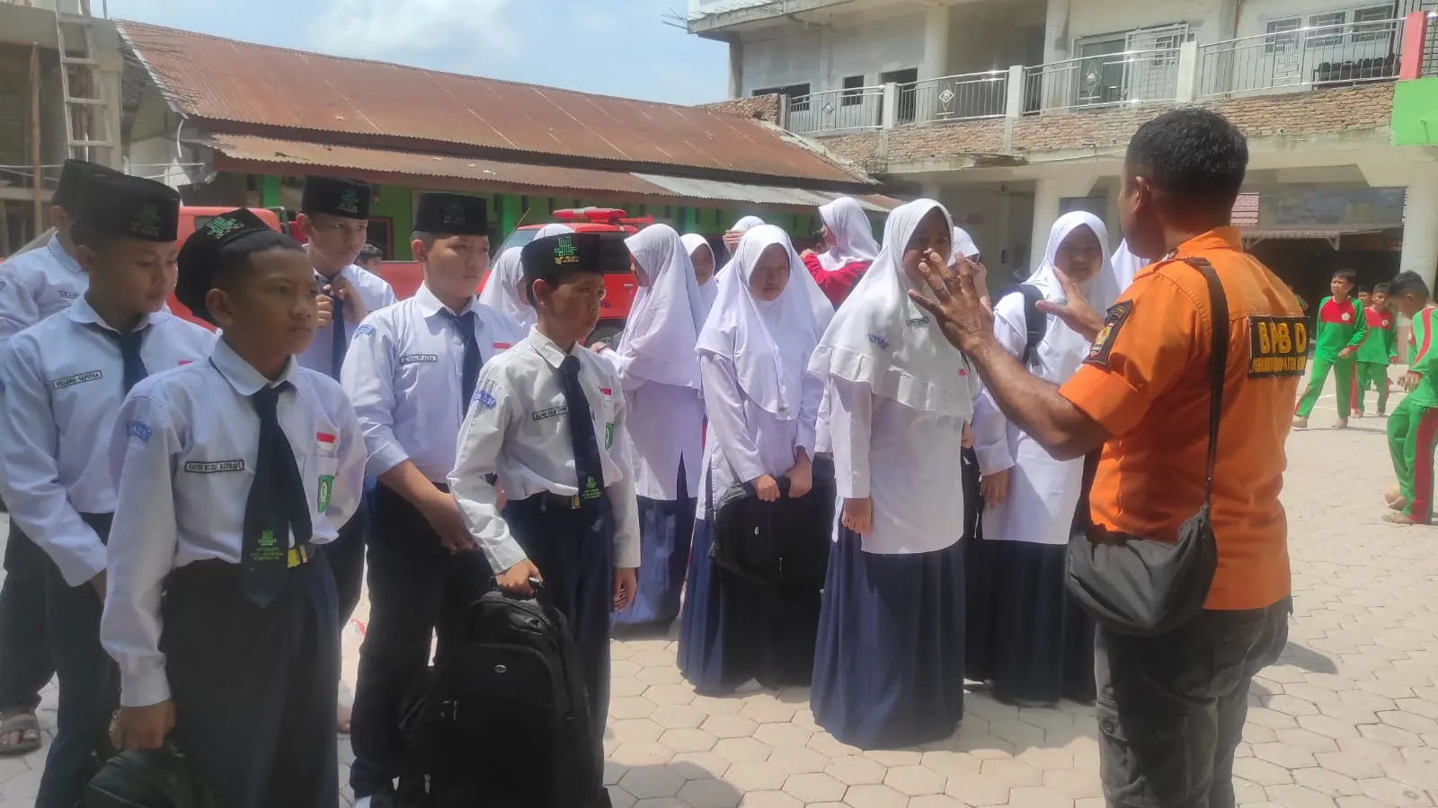 WhatsApp Image 2025-02-11 at 16.03.16