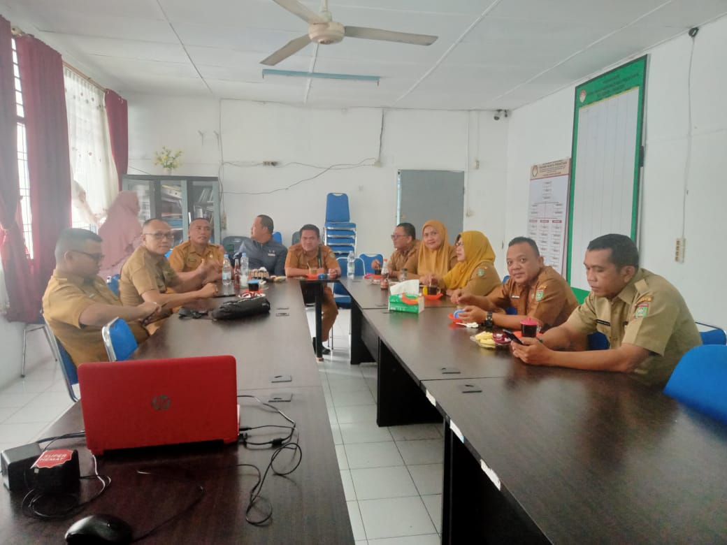Zoom Meeting tentang peluncuran gerakan ayah teladan Indonesia dan pelayanan Vasektomi serentak.