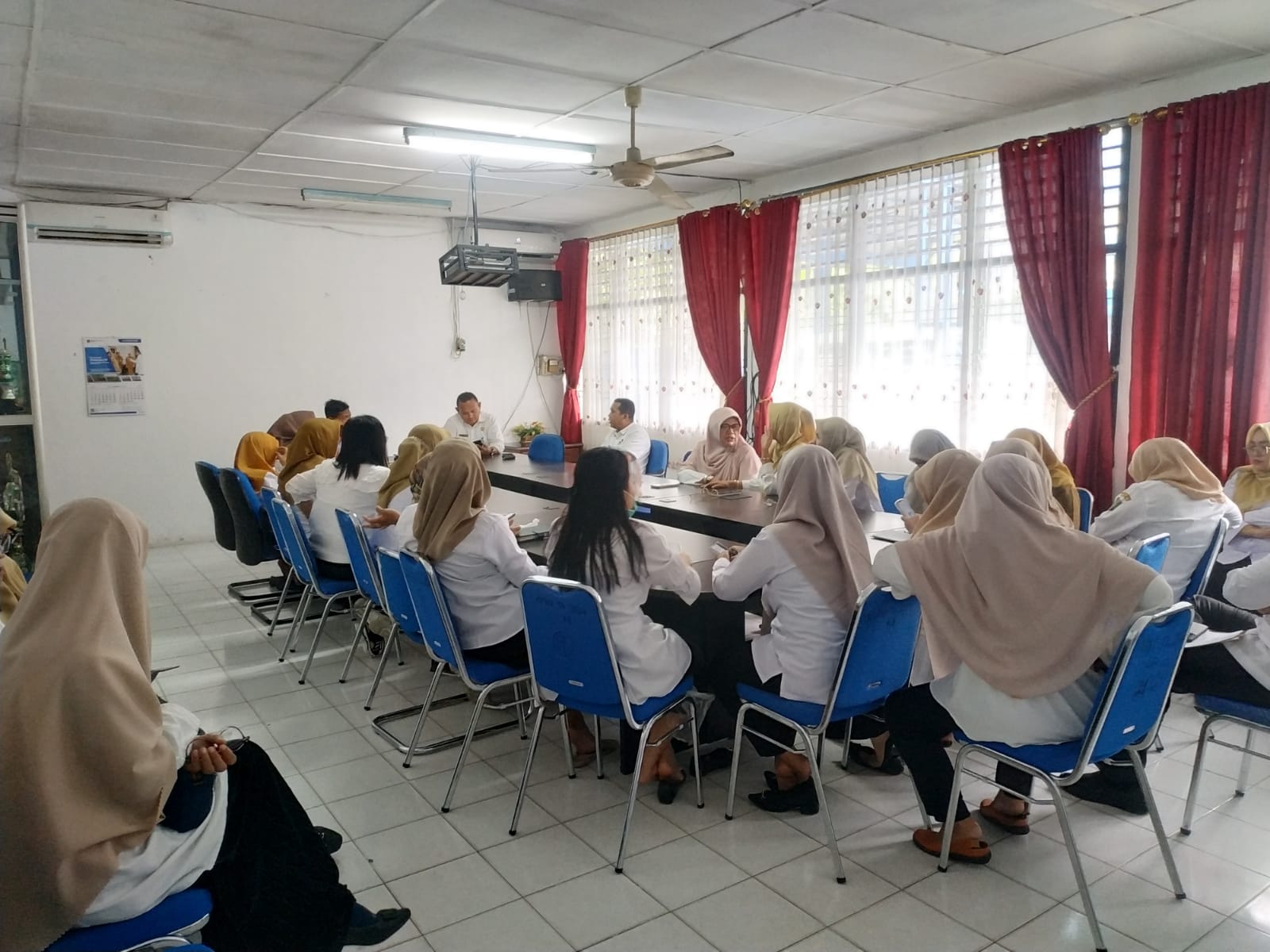 Rapat staf Dinas P2KBP3A