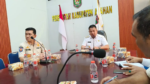 Kegiatan pengambilan sampel udara ambien dan emisi genset di PT Sumber Nelayan Indonesia, Hessa. Rabu, (20/08/2025)