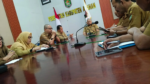 Kegiatan pengambilan sampel udara ambien dan emisi genset di PT Sumber Nelayan Indonesia, Sei Lunang. Kamis, (21/08/2025)