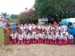 TPBIS MENDENGARKAN CERITA DONGENG
