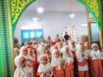 PENGEMBANGAN LITERASI BERBASIS INKLUSI SOSIAL
