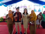 Diskusi Santai di Perpustakaan