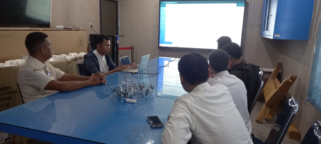  KOORDINASI DENGAN DINAS PERPUSTAKAAN DAN ARSIP TERKAIT APLIKASI AGENDA ELEKTRONIK