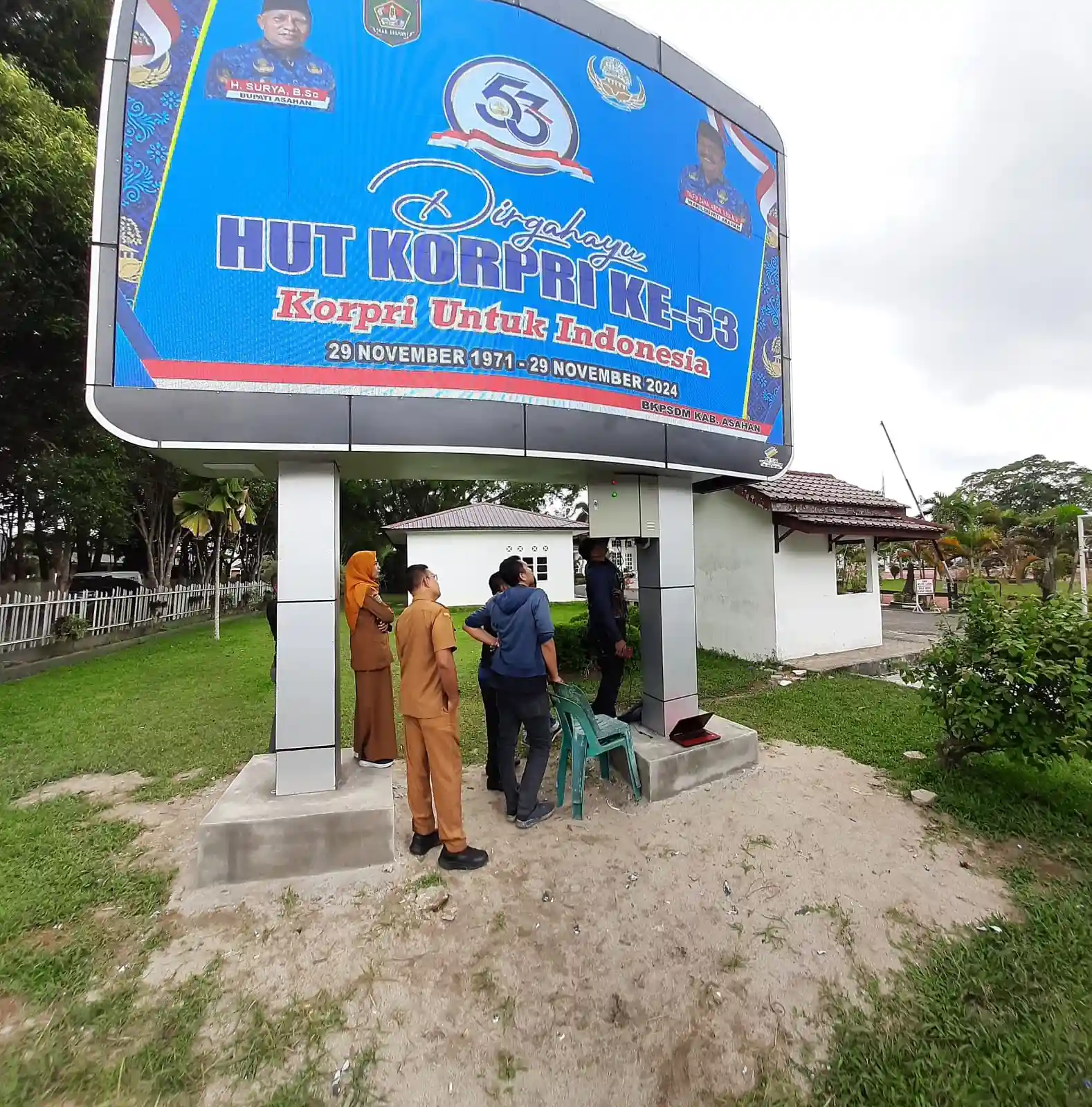  ALIH KNOWLEDGE VIDEOTRON OUTDOOR KANTOR BUPATI