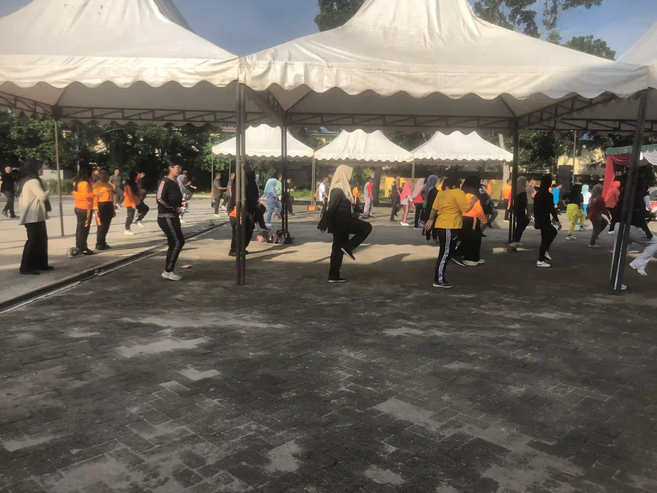  SENAM MASSAL DI STADION MUTIARA KISARAN