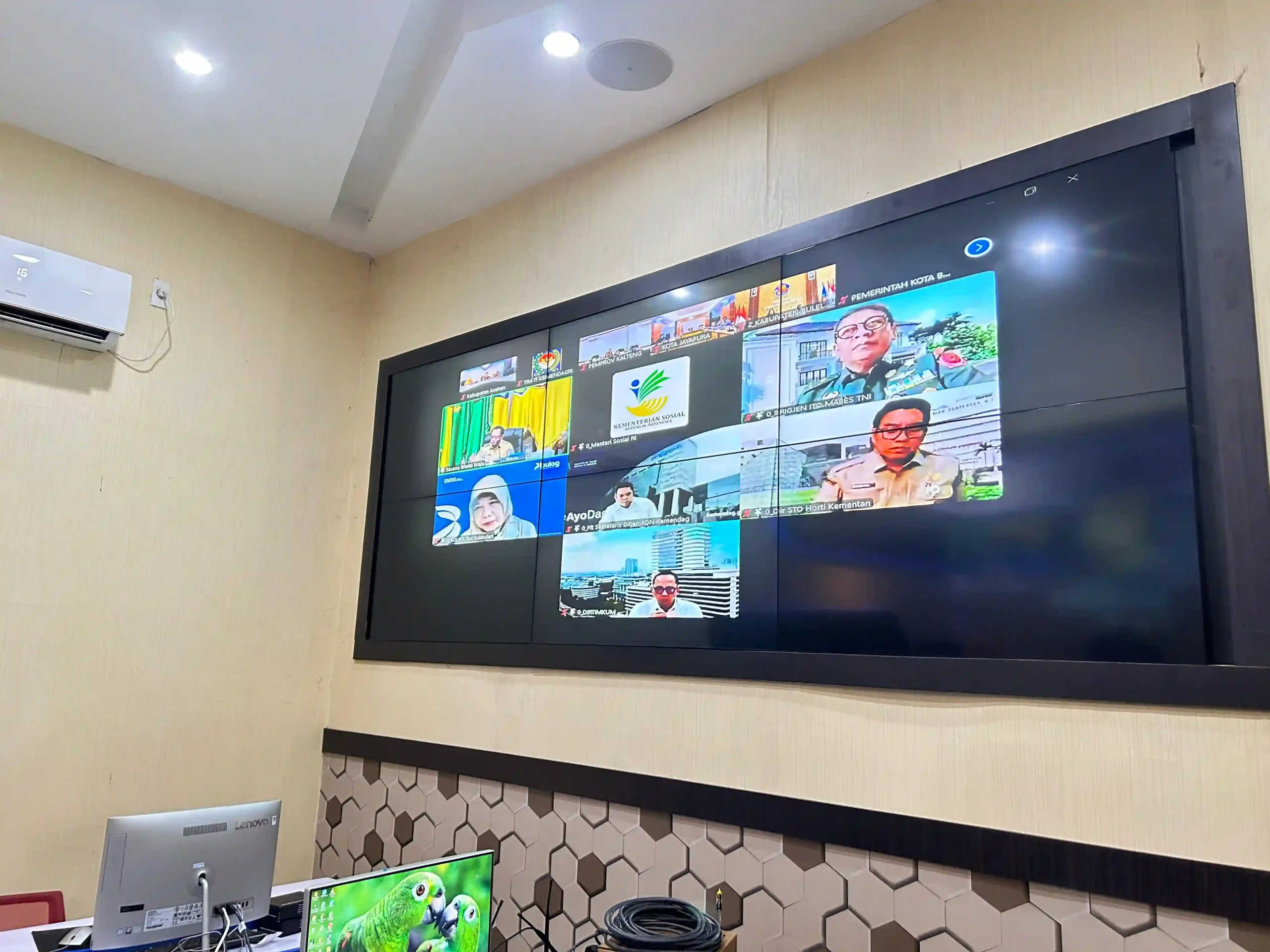  RAPAT PENGENDALIAN INFLASI DAERAH TAHUN 2024 DI COMMAND CENTER