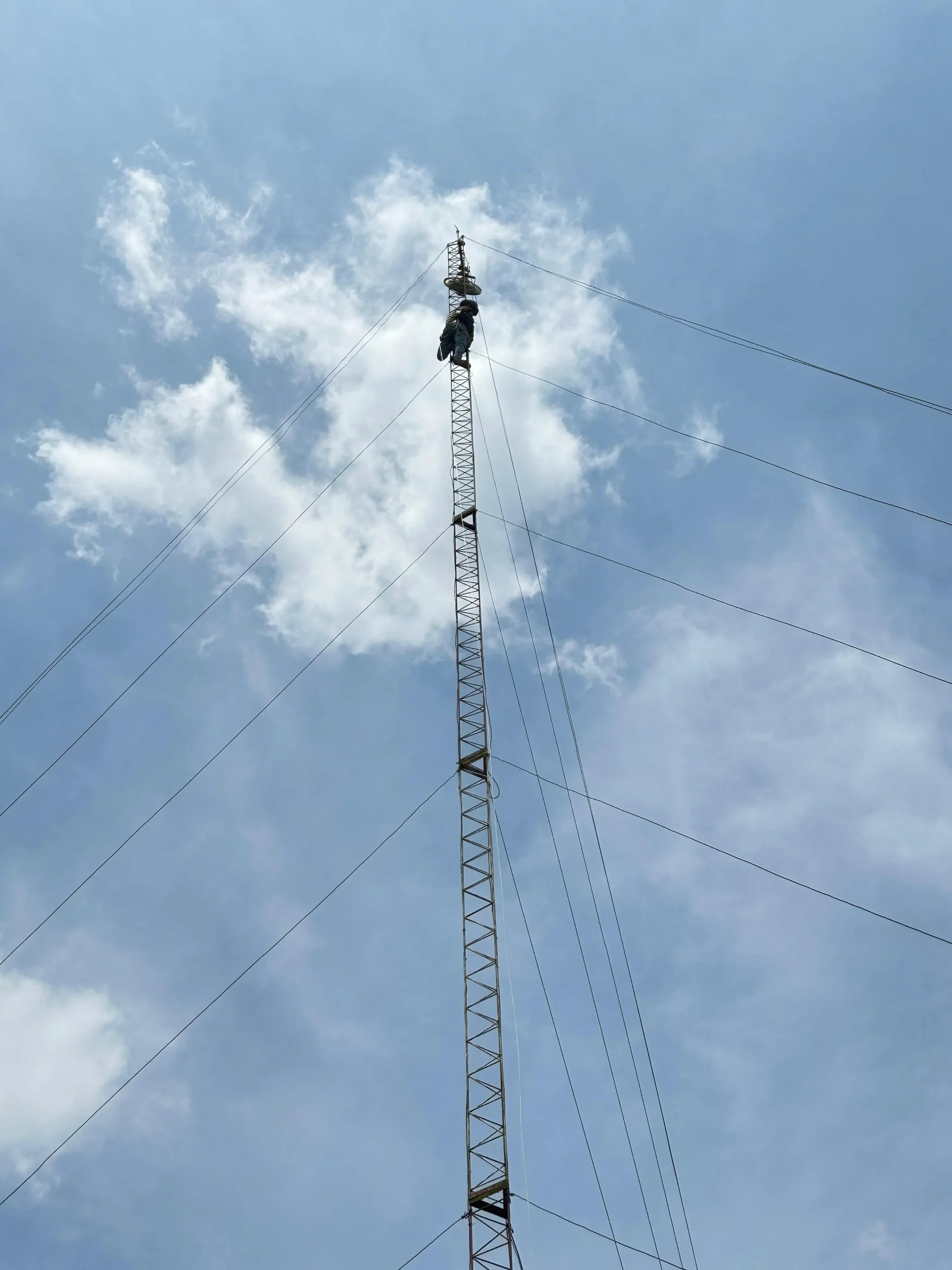  Dinas Komunikasi dan Informatika Kabupaten Asahan Perbaiki Jaringan di Kecamatan Aek Ledong Kabupaten Asahan