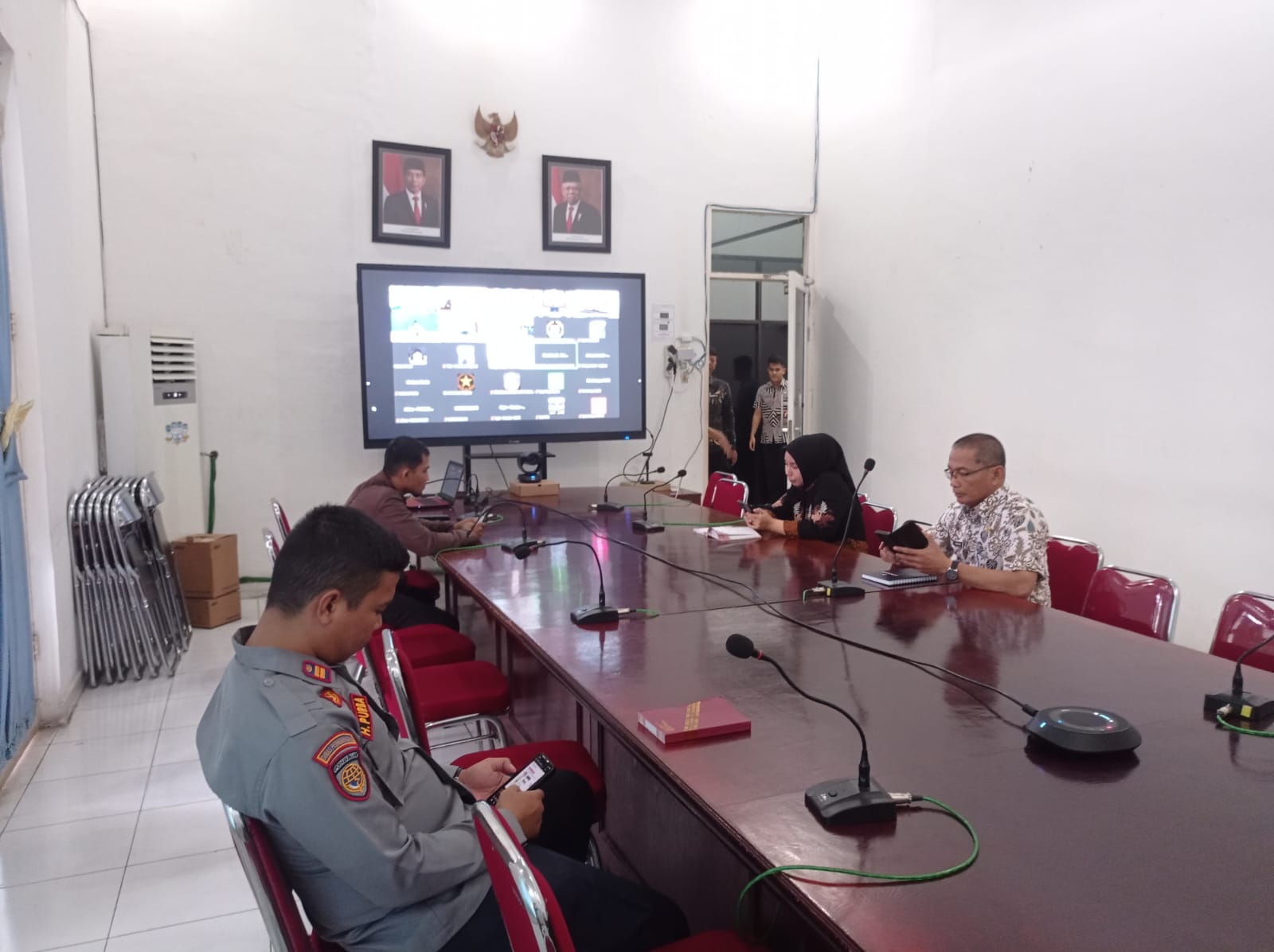  VIDCON PERSIAPAN ACARA KUNJUNGAN KERJA PRESIDEN RI KE SUMATERA UTARA