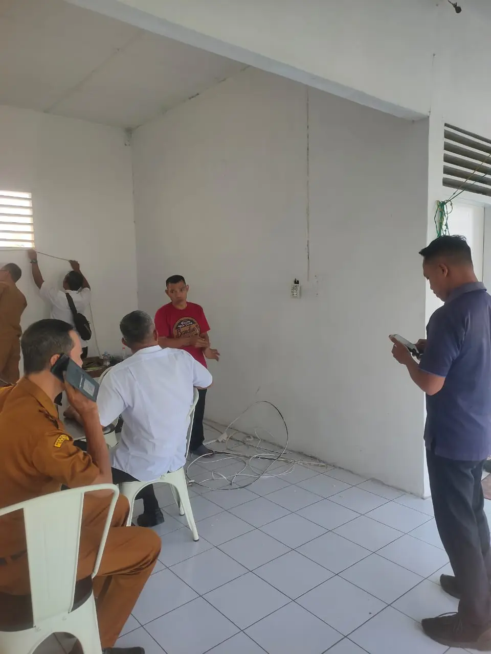 7cceeeba-42d1-4105-a5a9-b7034a05c3f8