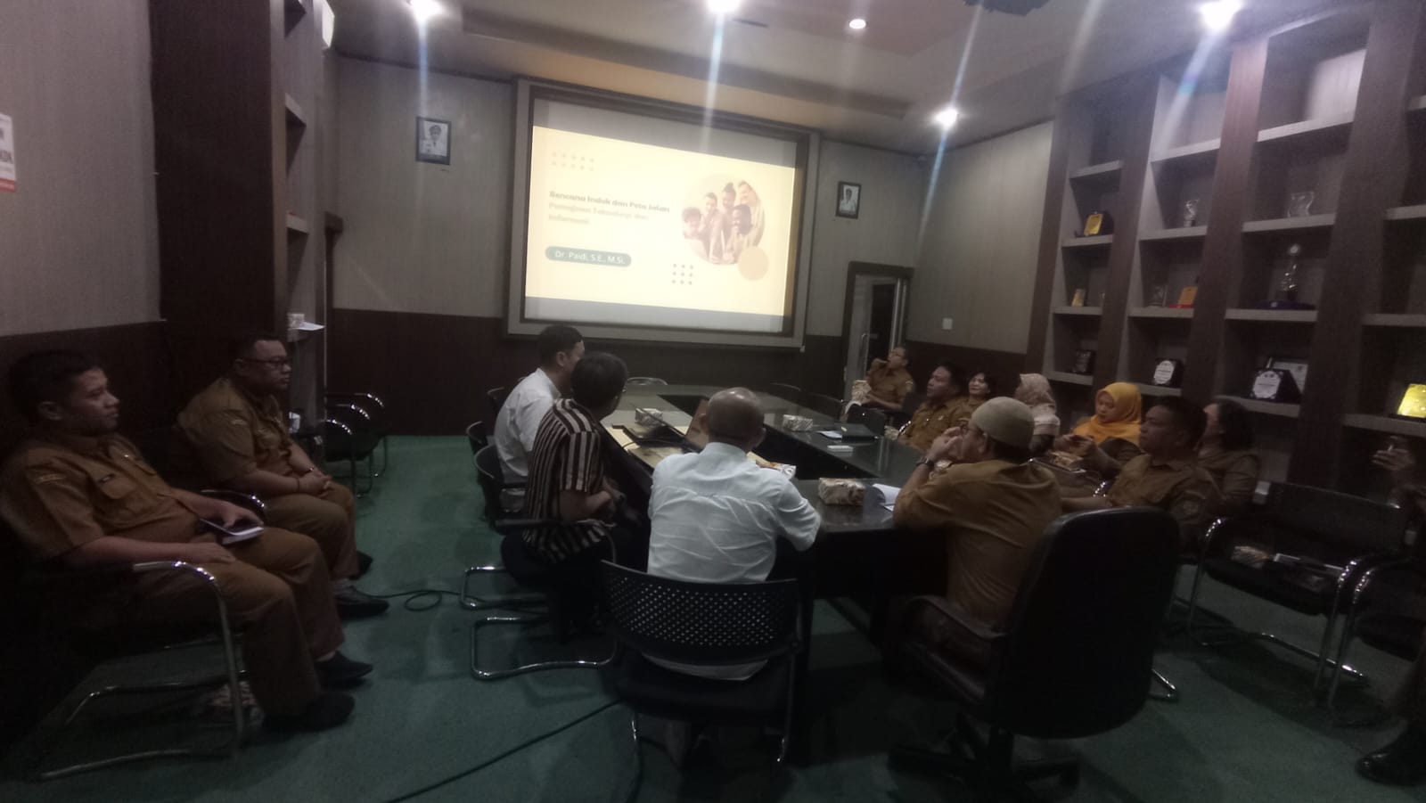  RENCANA INDUK DAN PETA JALAN PEMAJUAN TEKNOLOGI DAN INFORMASI