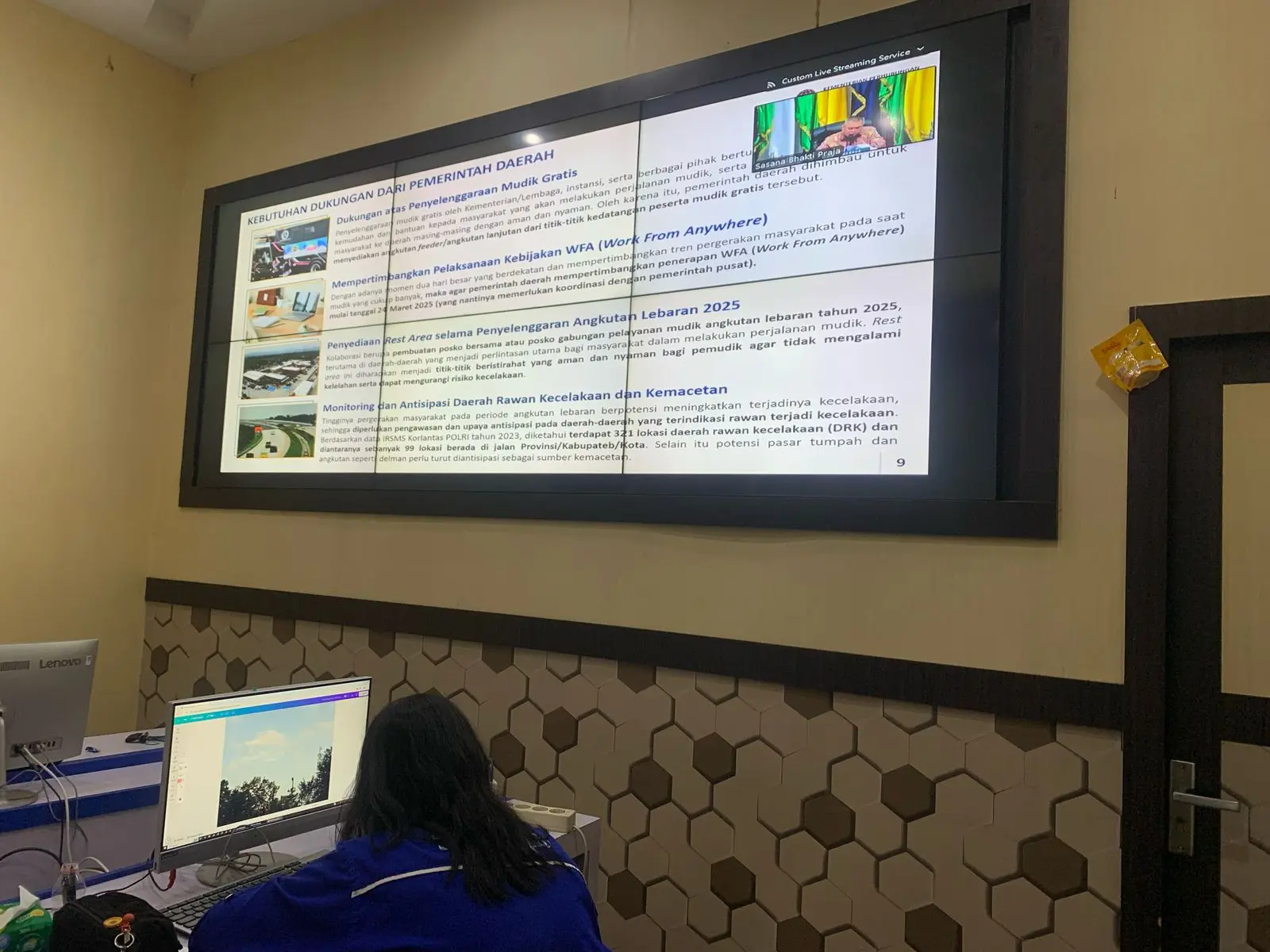  Video Conference Rapat Koordinasi Pembahasan Persiapan Angkutan Lebaran Tahun 2025