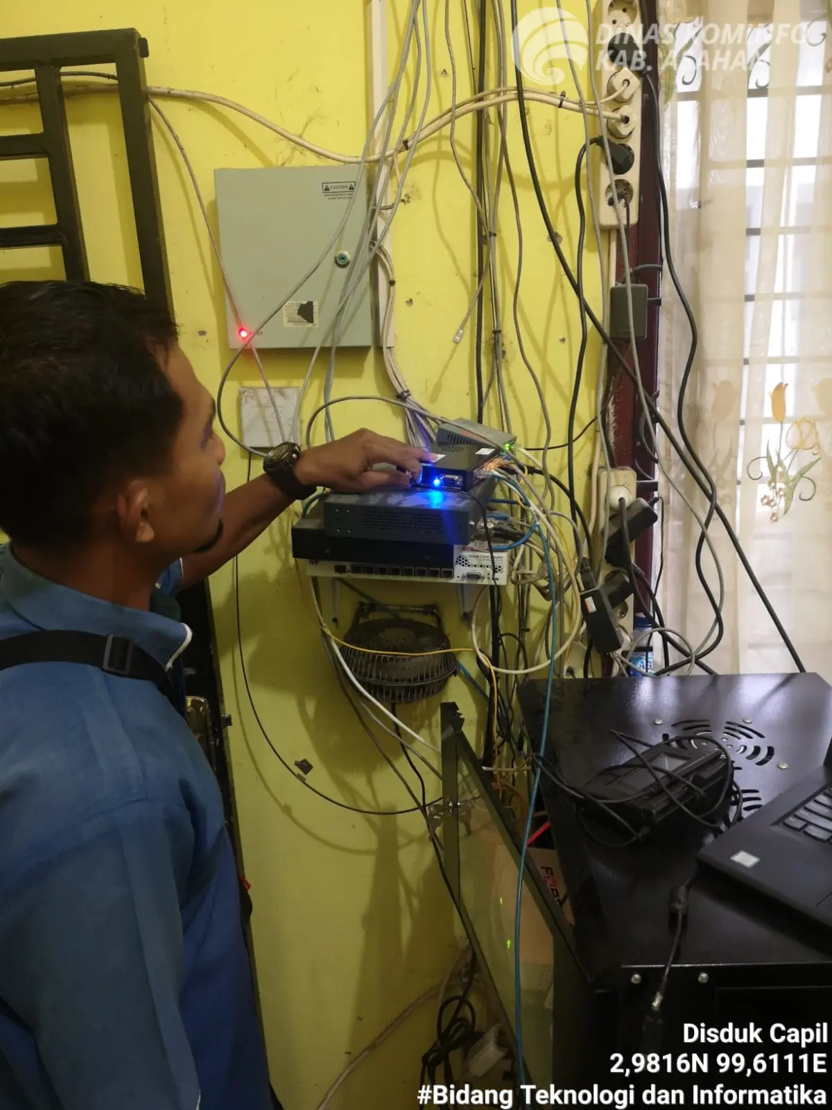  Penggantian Perangkat Jaringan Internet di Dinas Kependudukan dan Pencatatan Sipil Kabupaten Asahan