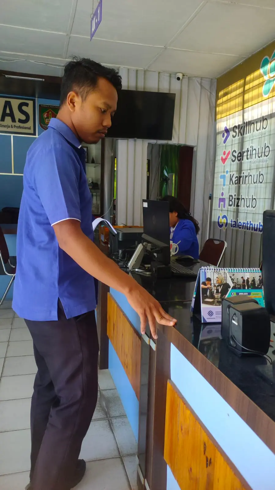  Kabel FO ke Organisasi Perbaikan Kabel FO ke Organisasi Perangkat Daerah (OPD)Yang Tertimpa Pohon