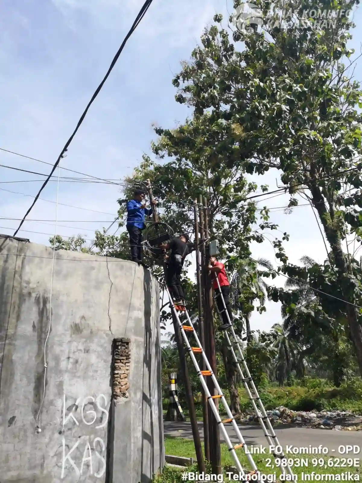 ezgif-4fec9d35c77c2a