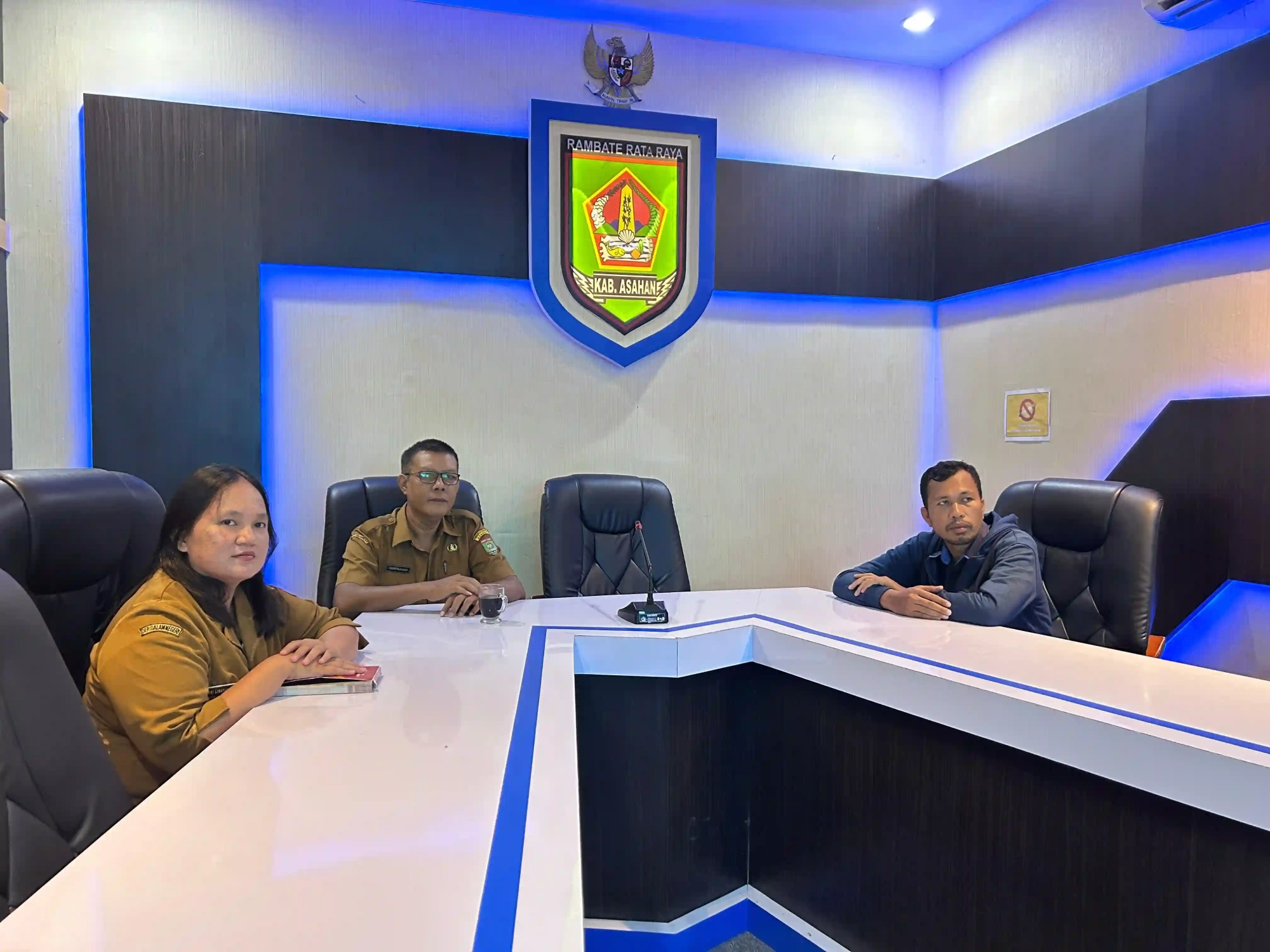  Video Conference Rapat Diskusi Tata Cara Pendaftaran dan Pengelolaan Nama Domain “desa.id” dan Website Desa