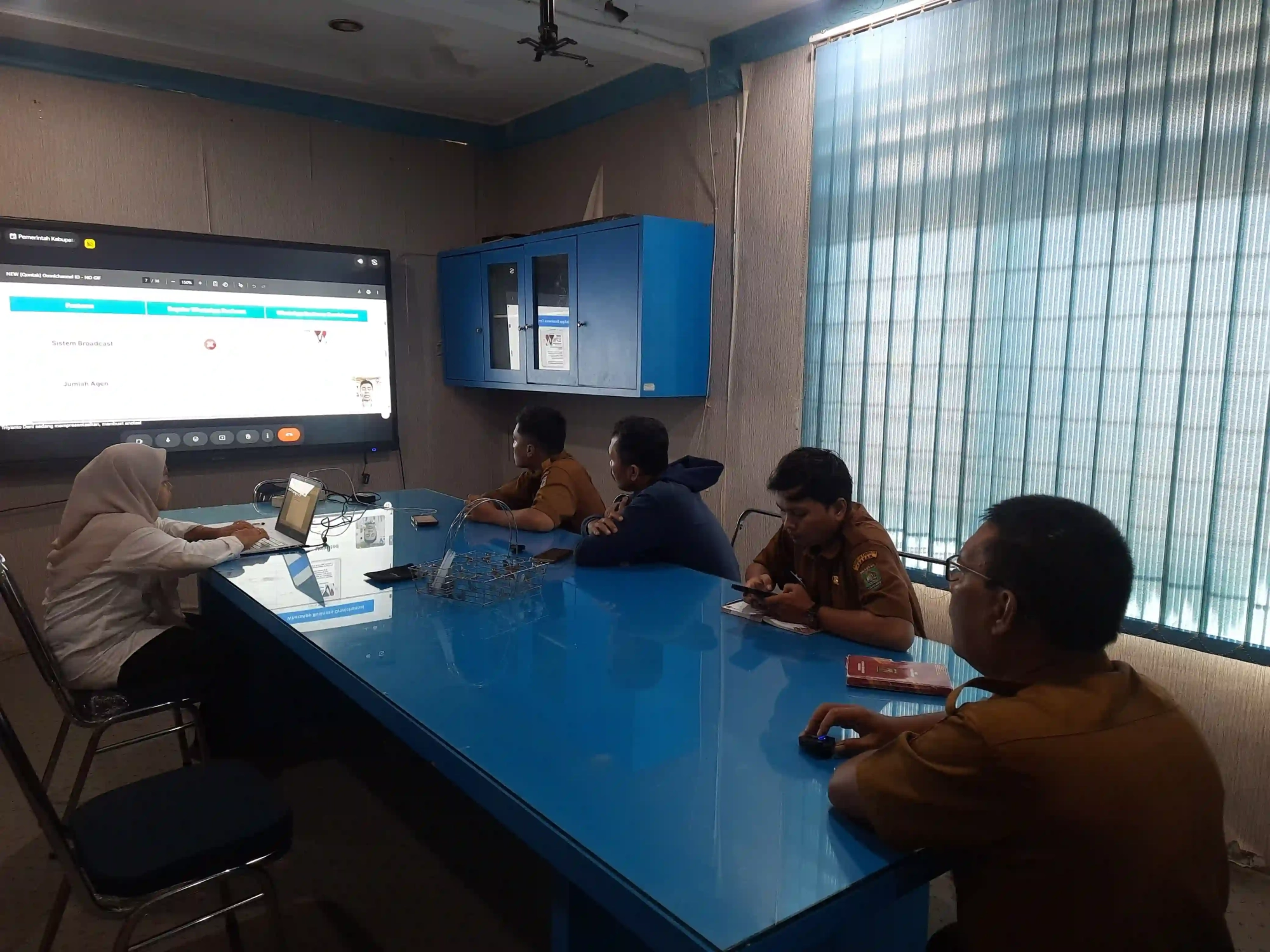 ezgif-34820af83a6f31