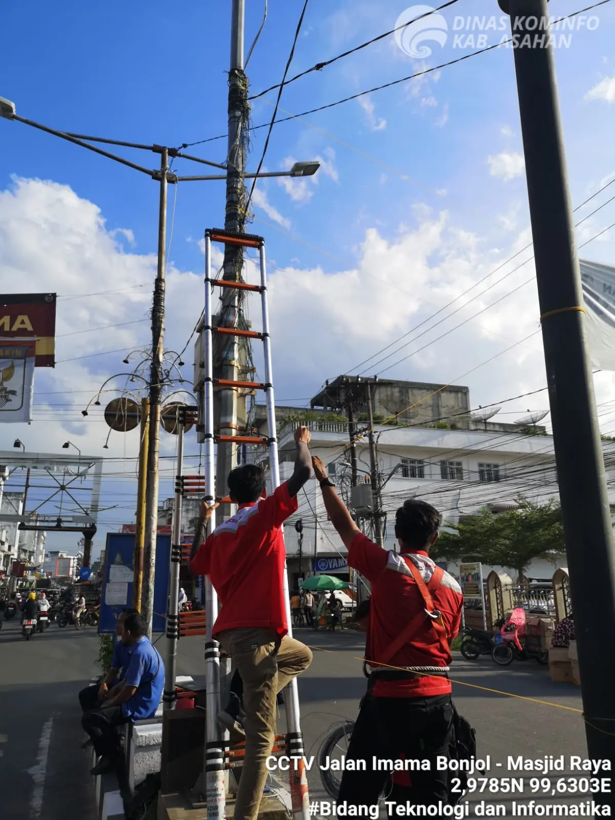  Pemasangan Modem Telkom di CCTV Jalan Simpang Masjid Raya