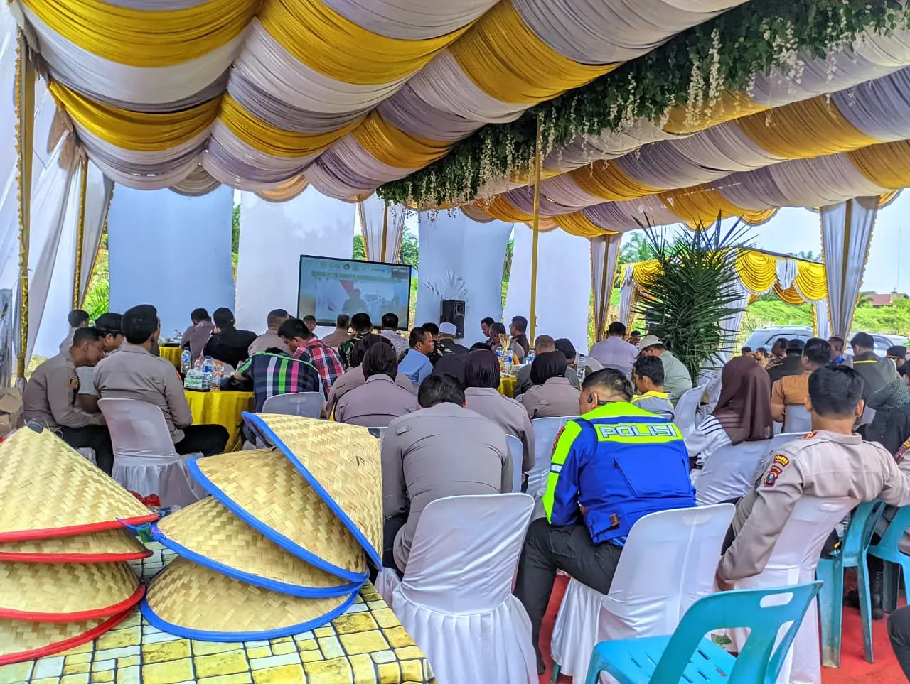  Diskominfo Asahan Fasilitasi Vidcon Panen Raya Jagung Serentak