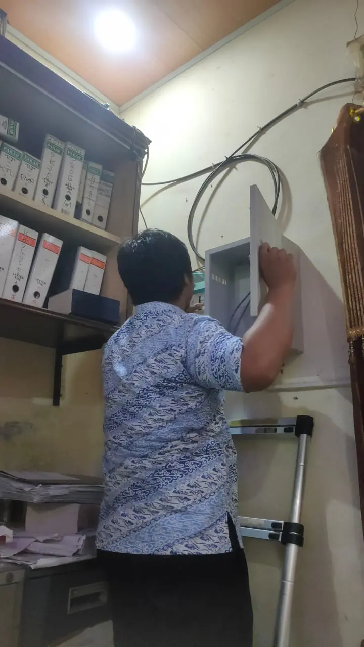  Perbaikan Jaringan Internet di Badan Kesatuan Bangsa dan Politik Kabupaten Asahan