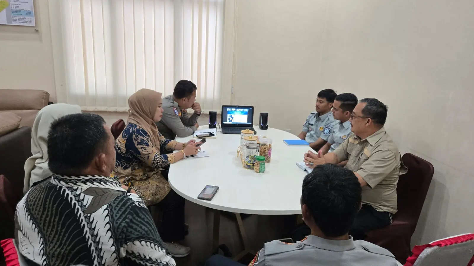  Sekretaris Dinas Kominfo Asahan Ikuti Rakor Ditkamsel Korlantas Polri 2025