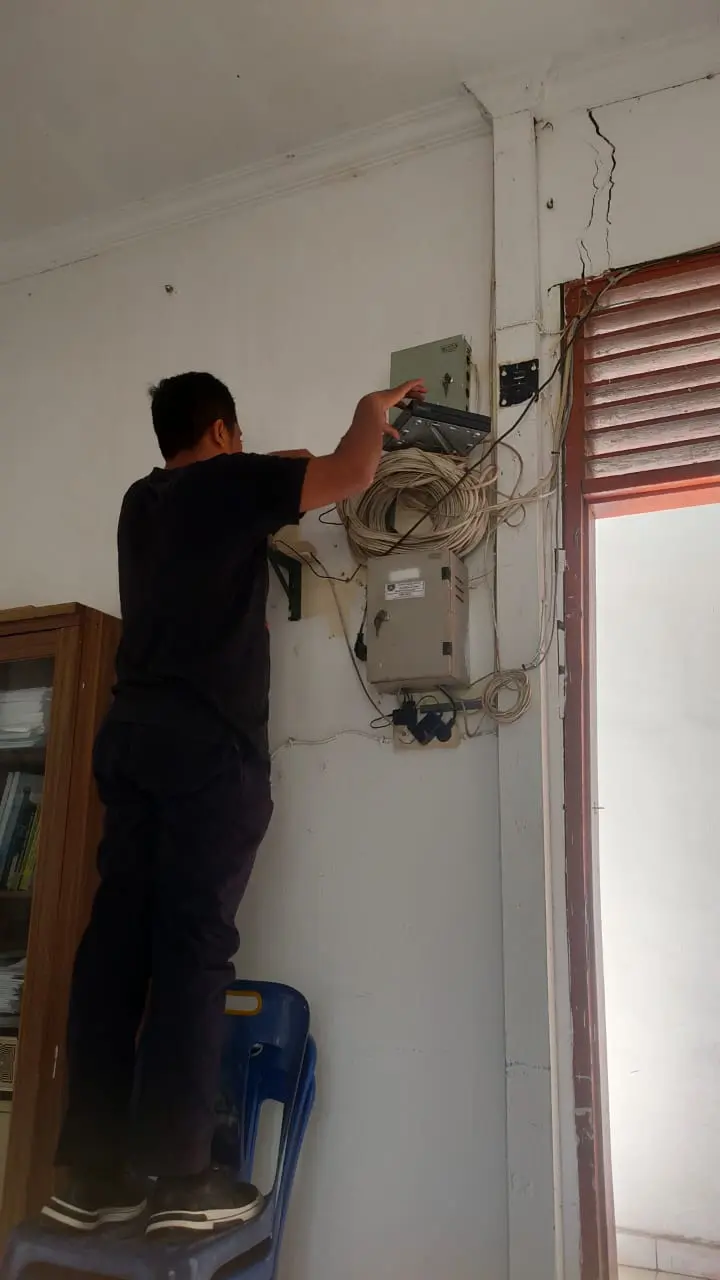  Diskominfo Asahan Lakukan Perbaikan CCTV di Kecamatan Meranti