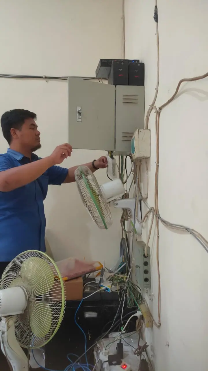  Perbaikan CCTV di Kecamatan Rawang Panca Arga