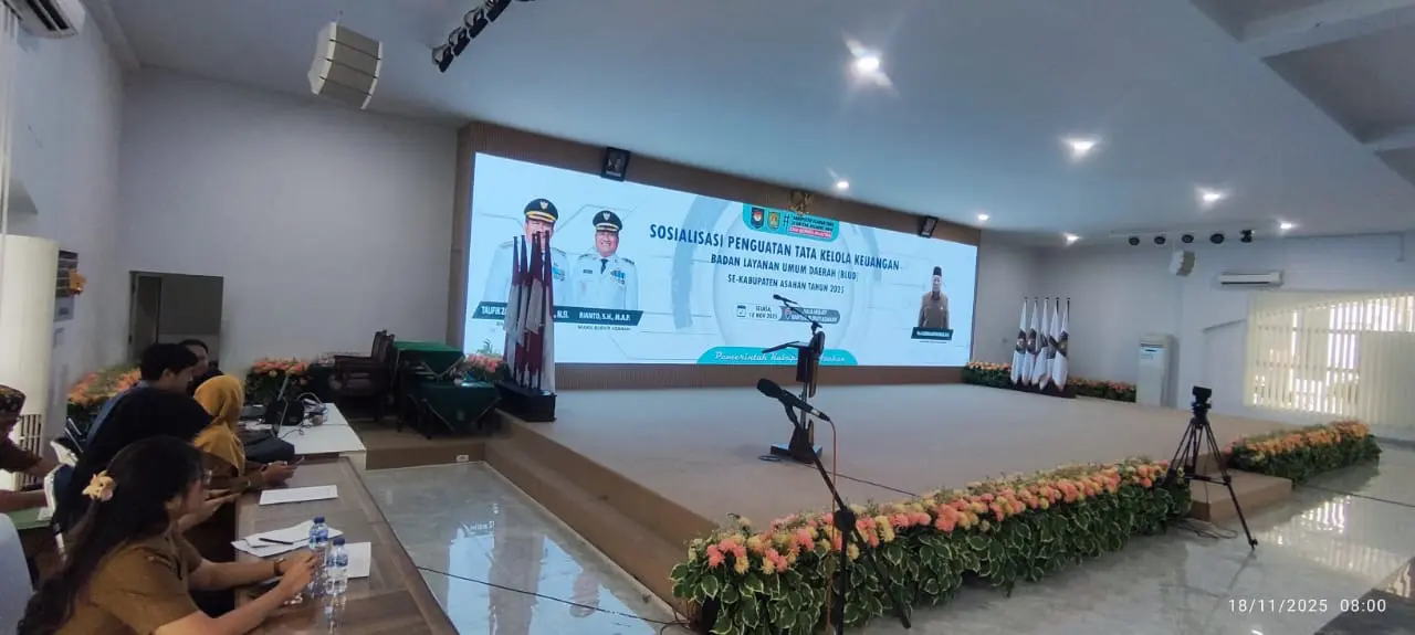  Diskominfo Asahan Bantu Fasilitasi Penggunaan Videotron pada Sosialisasi Penguatan Tata Kelola Keuangan BLUD