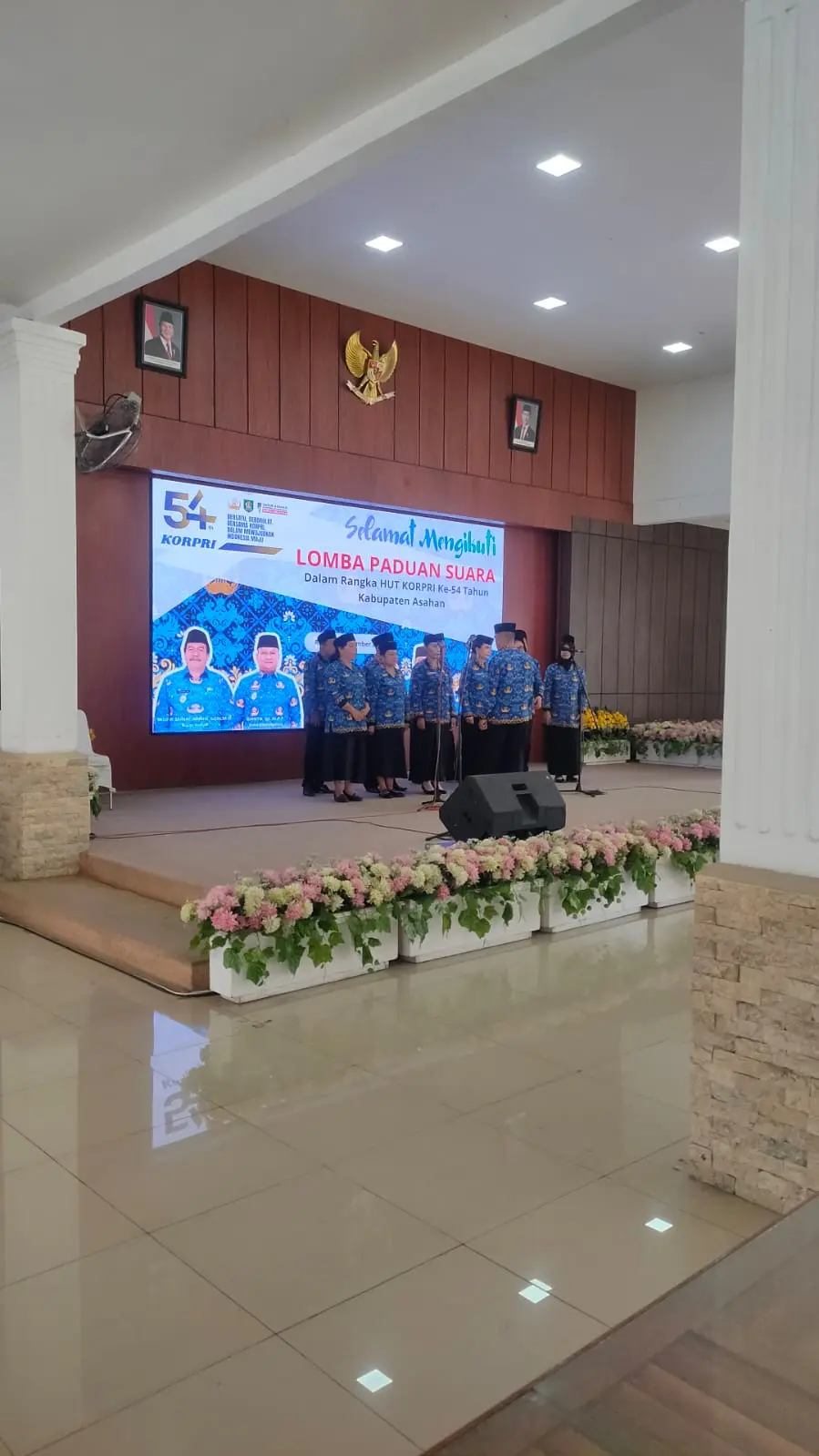  Kominfo Asahan Fasilitasi Videotron pada Lomba Paduan Suara HUT KORPRI ke-54