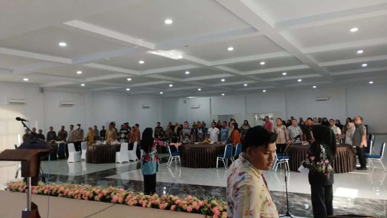  Kominfo Asahan Fasilitasi Video Conference Sosialisasi LPPD Tahun 2025