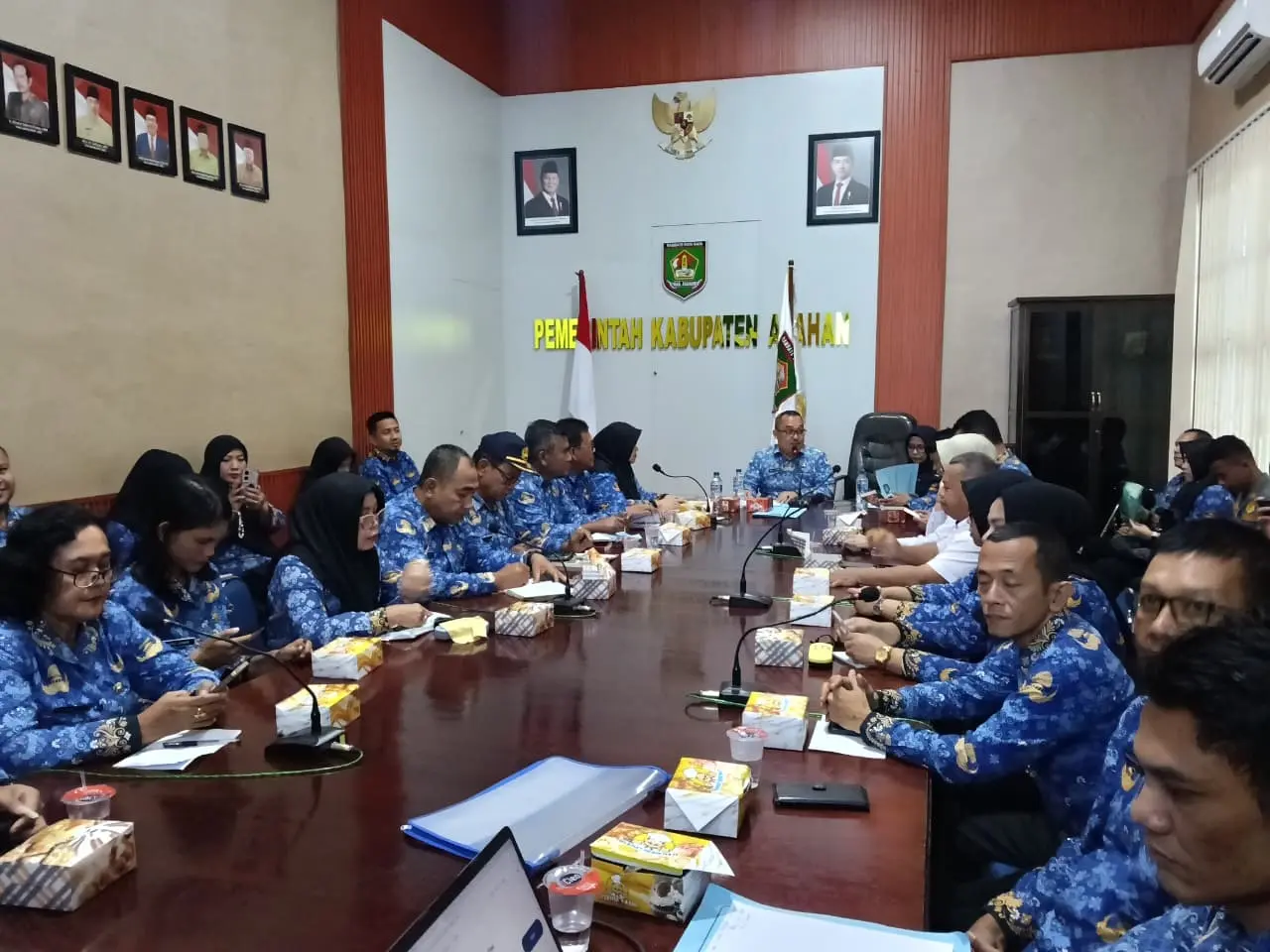  Rapat Hasil Evaluasi Pengelolaan Pengaduan Masyarakat Tahun 2024 melalui SP4N-LAPOR!