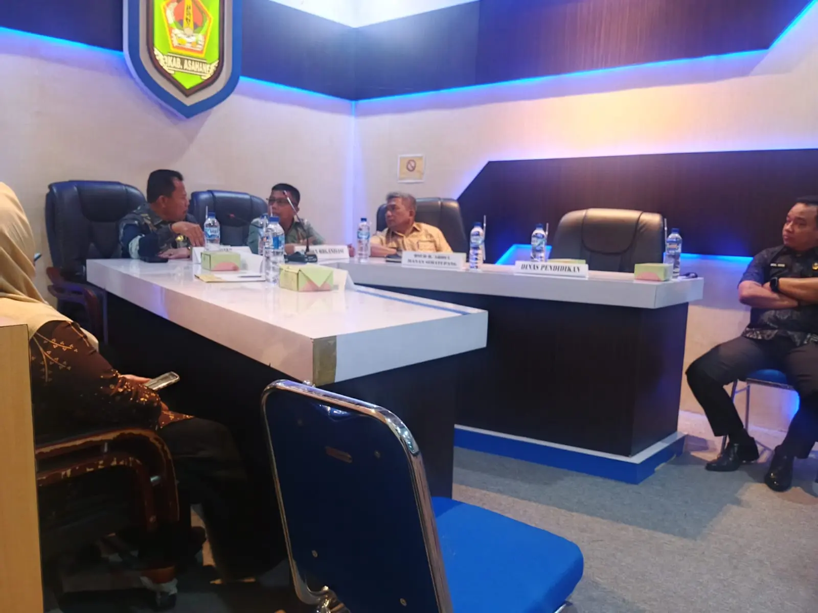  Diskominfo Fasilitasi Vidcon Seminar Pelayanan Publik