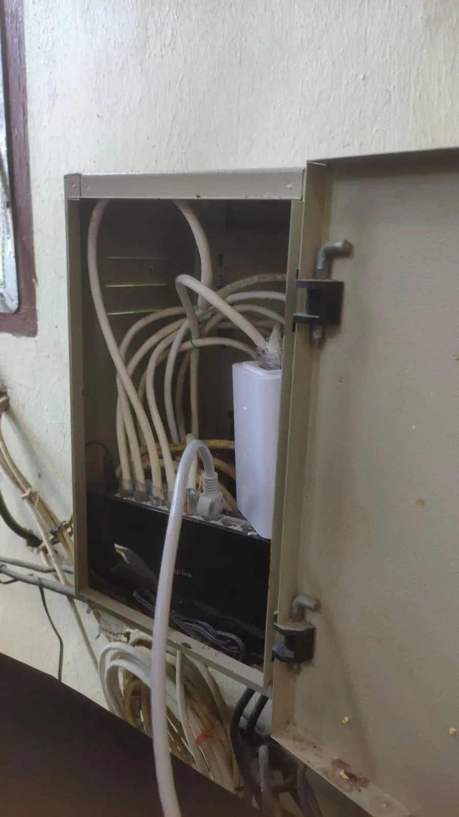 Diskominfo Asahan Lakukan Perbaikan Jaringan Internet di Kecamatan Air Batu