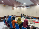 Disnaker Asahan Mengikuti Rapat Penyusunan Laporan Aksi HAM B08