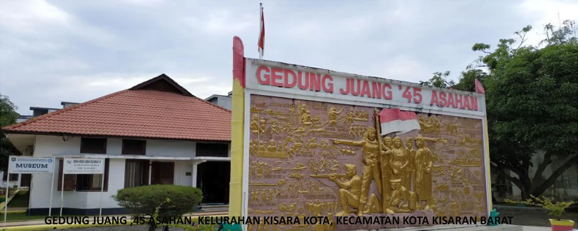 GEDUNG JUANG